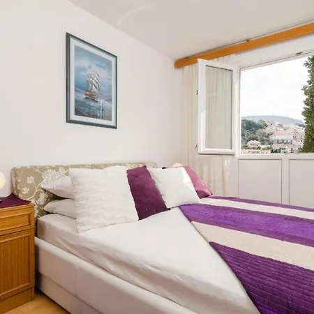 Apartment Nina *